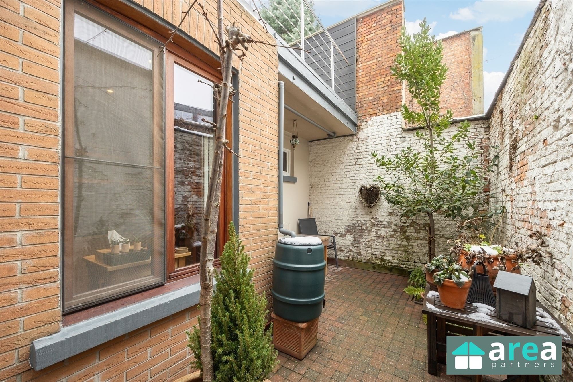 House for sale in Antwerp with 5 bedrooms - photo 4