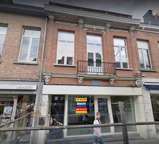 Commercial à louer à Lierre