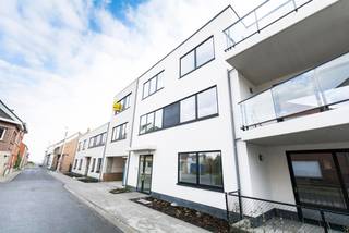 VALIMMAS verhuurt dit welgelegen en zeer energiezuinig appartement (± 88m²) met ruim dakterras (± 16m²) en een autostandplaats in de...