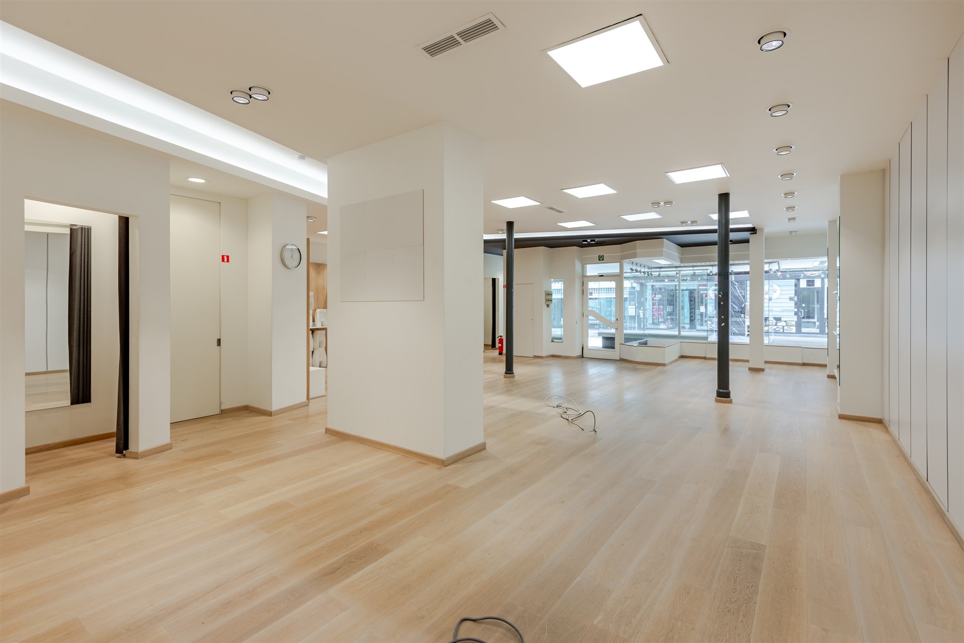 Commercial for sale in Aalst with 4 bedrooms - photo 4