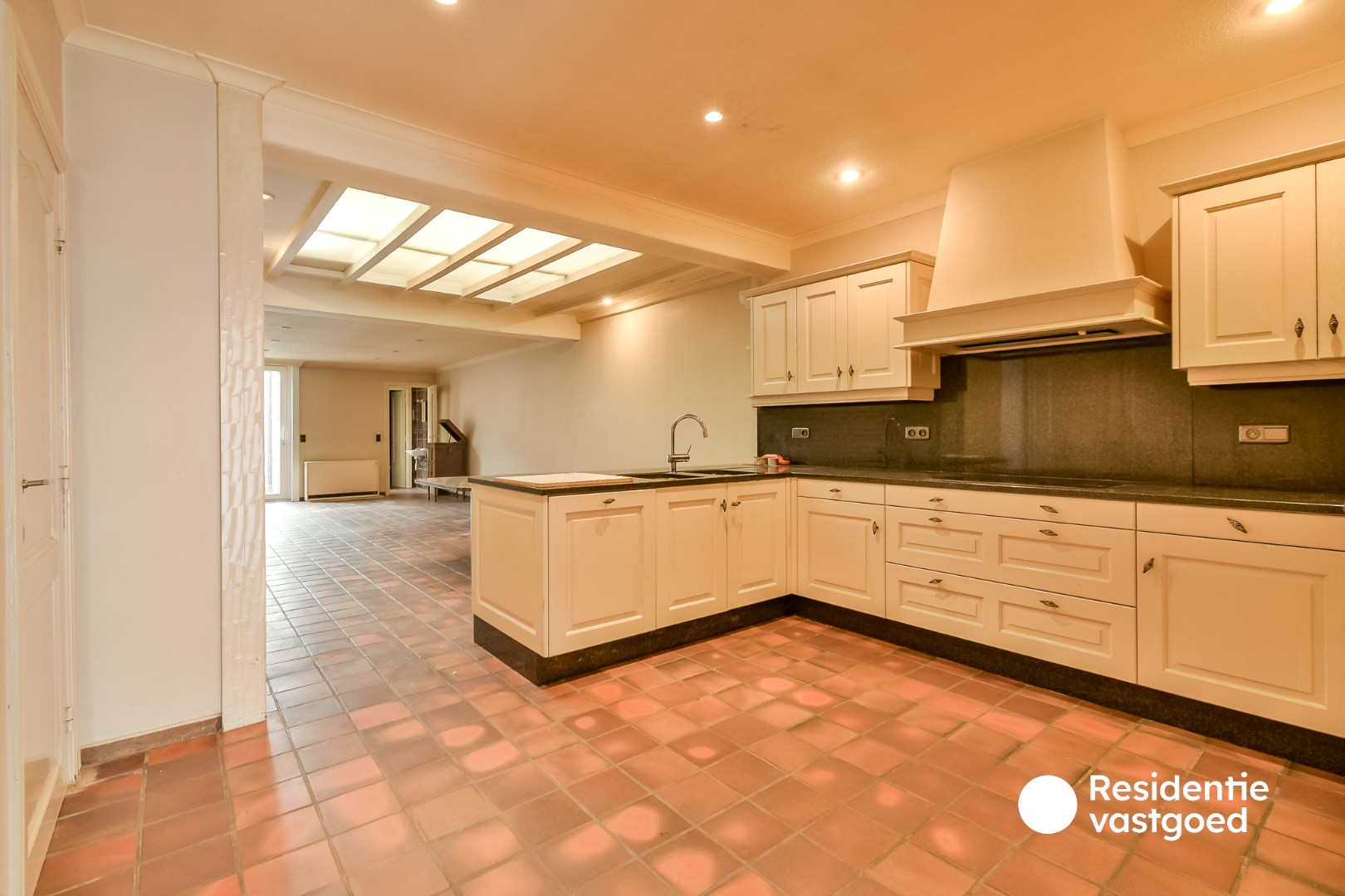OPEN HOUSE Saturday 5/09 from 10am to 12pm, by appointment! - photo 4