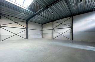 Aan de rand van industriezone Hoogveld bieden wij een moderne magazijnunit van 326 m² te huur aan. Het pand is uitstekend bereikbaar dankzij...