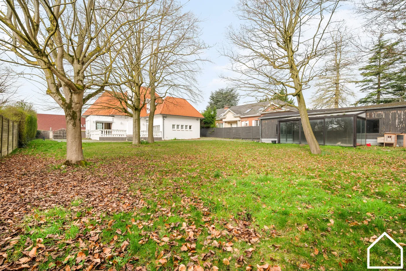 VILLA MET 5 SLAAPKAMERS, TUIN EN GARAGE IN KUURNE (1325m²) - foto 3