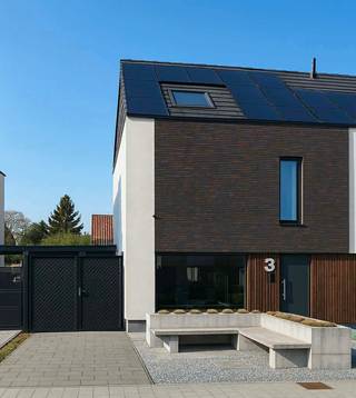 Instapklare gezinswoning met tuin in een rustige, kindvriendelijke woonomgeving.In een aangename, doodlopende straat vlak bij de Staakteschool vind...