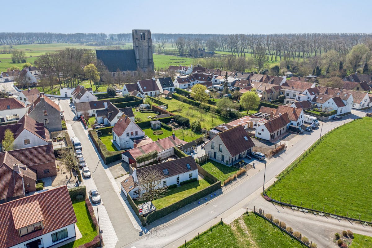 Subliem gelegen sfeervol huis te Oostkerke (Damme) - foto 1