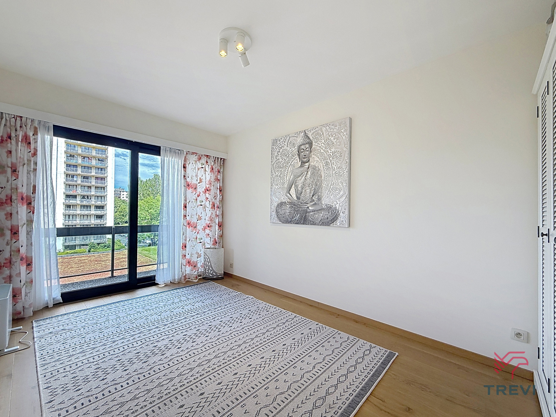 Prachtig volledig gerenoveerd 2-slpkmrappartement 96 m² - foto 4