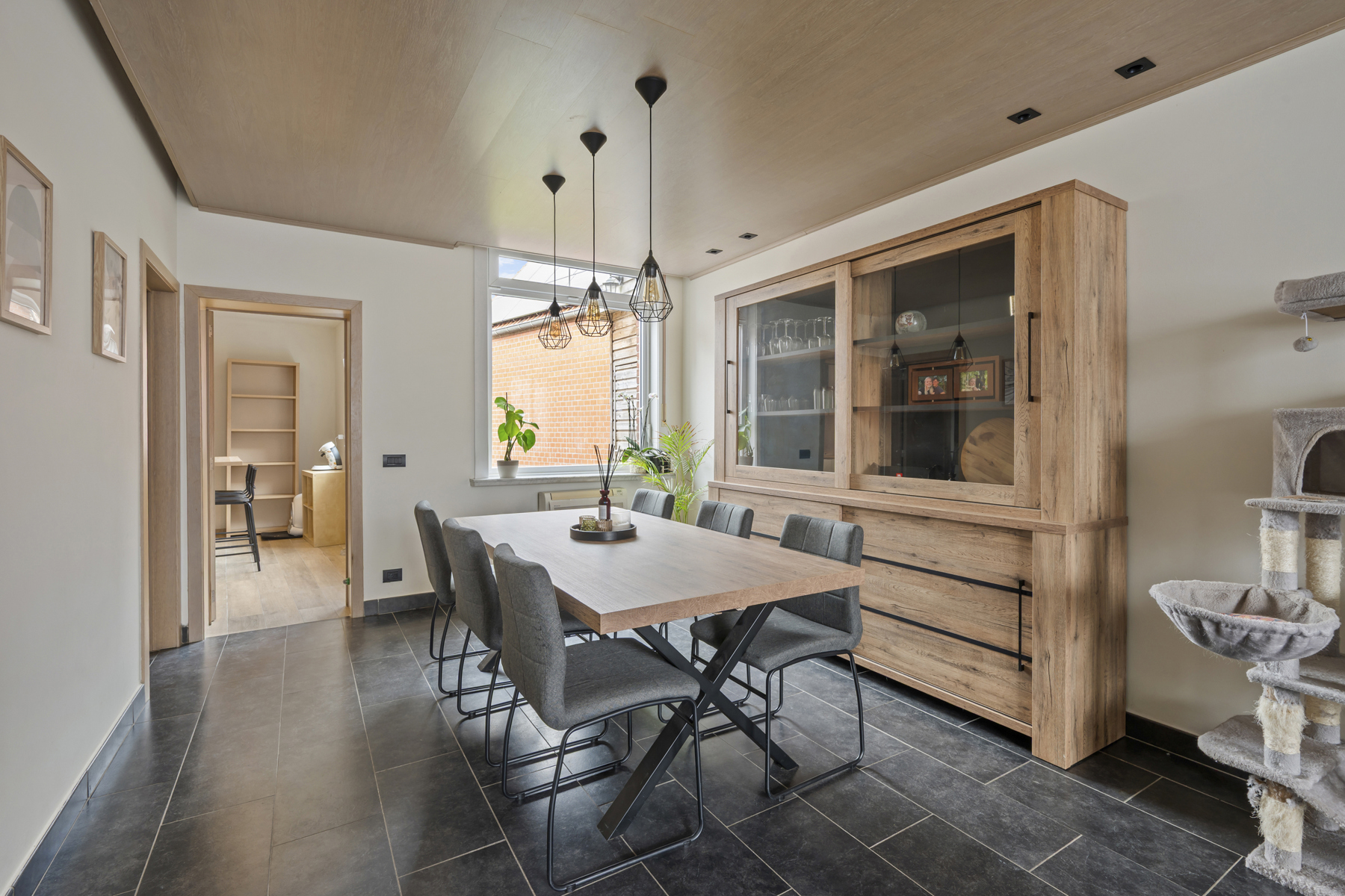 Instapklare woning (3 slpk) met inpandige garage én grote tuin - foto 5