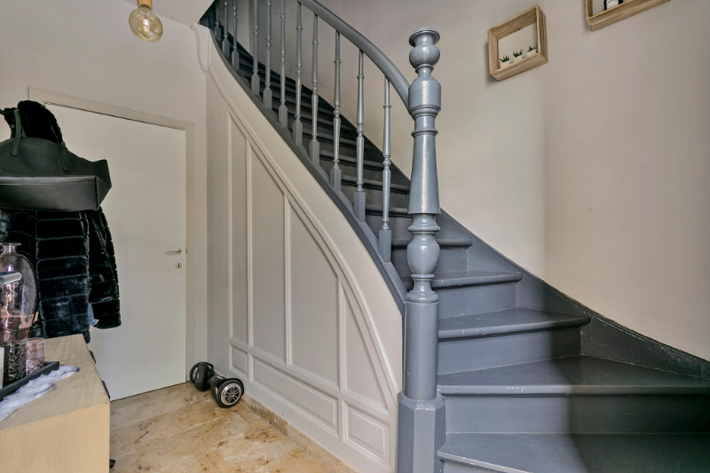 Ruim magazijn met appartement te koop – Centrum Oudenaarde! - foto 4