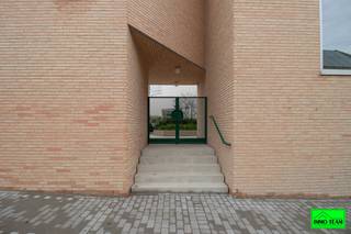 +++ Vijfhoekstraat 27b13, Liedekerke +++Op wandelafstand van het centrum van Liedekerke bevindt zich dit recent en energiezuinig appartement op de...