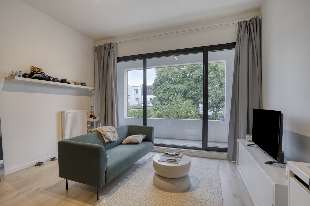 Gerenoveerde studio met terras te koop in Antwerpen - foto 1