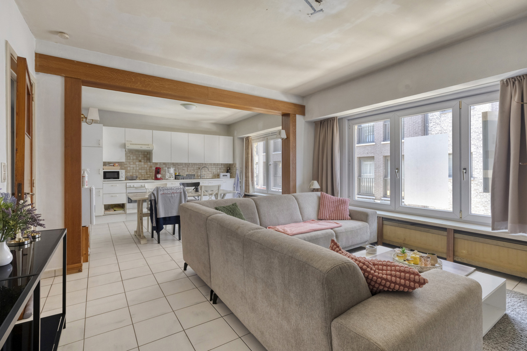 Centraal gelegen 2-slaapkamerappartement in hartje Zottegem - foto 3