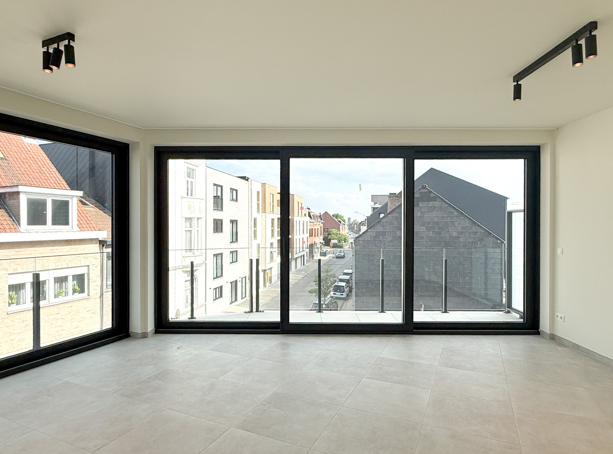 Nieuwbouwappartement op de tweede verdieping met terras en twee slaapkamers - foto 4