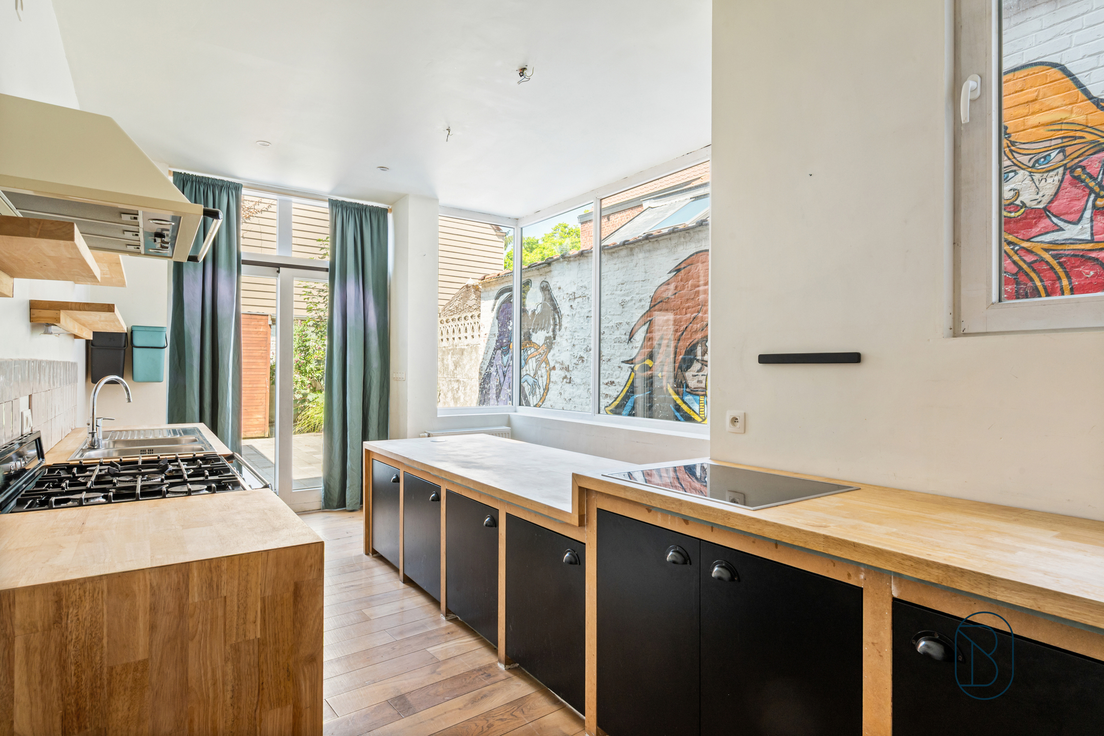 Karaktervolle herenwoning met 6 slk en zuidgerichte tuin! - foto 4