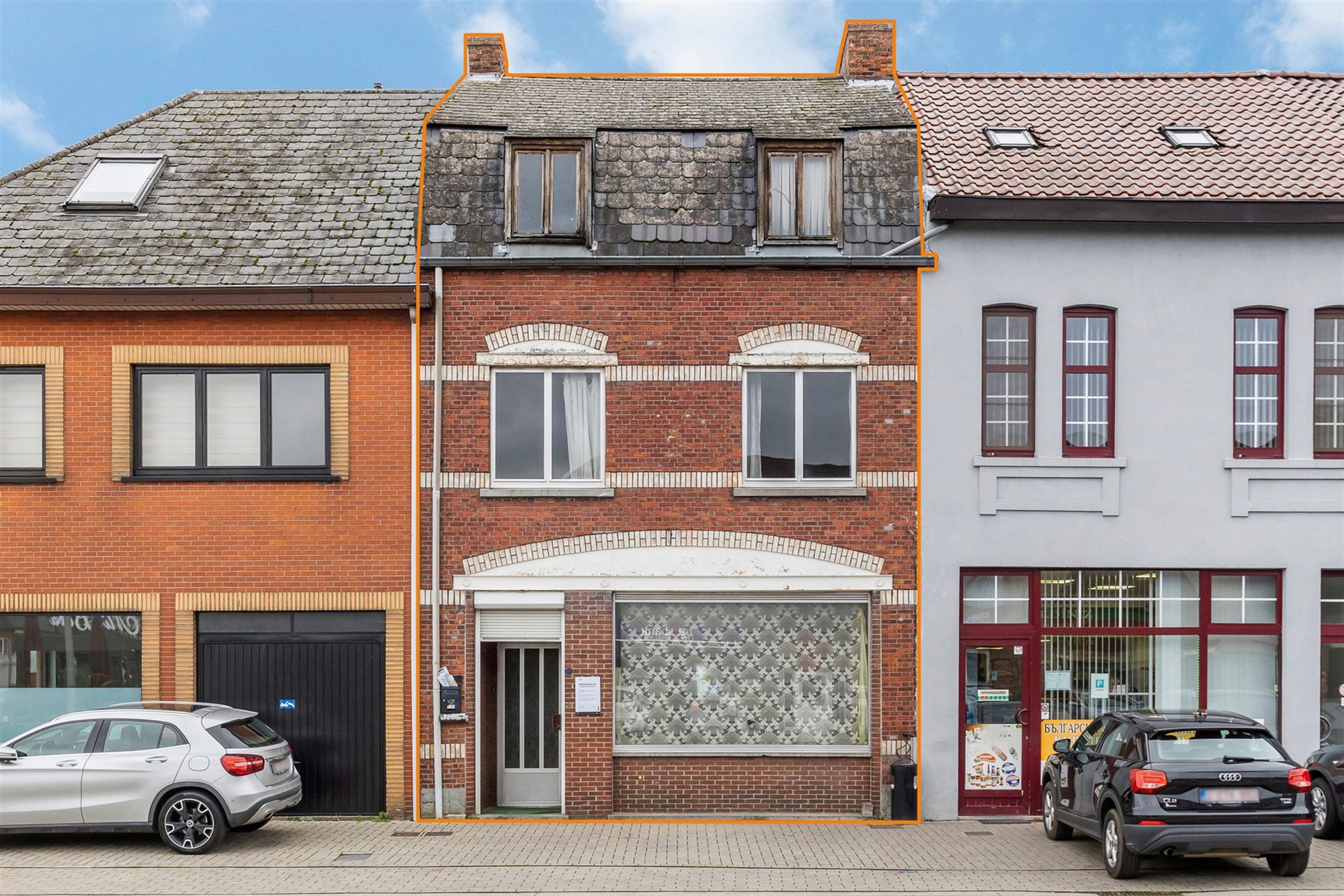 TE RENOVEREN WONING MET TUIN OP CENTRALE LIGGING TE BERINGEN - foto 1