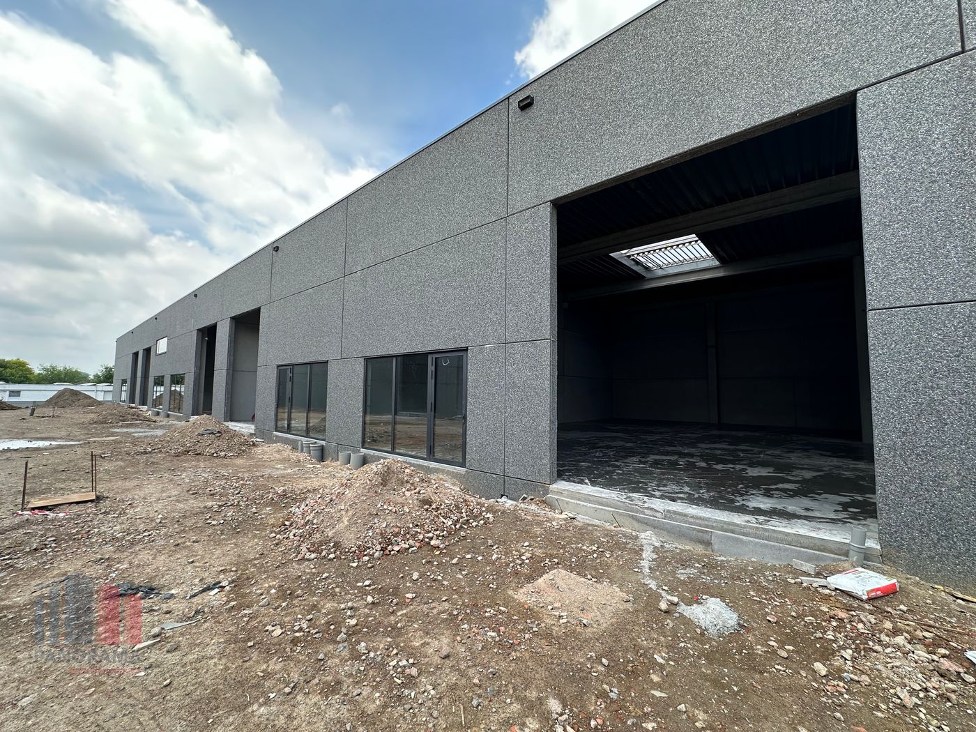 228 m² nieuwbouw KMO-unit langs Geallieerdenlaan - photo 1