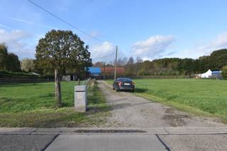 Bouwgrond open bebouwing met straatbreedte 22,58m gelegen langs de verbindingsbaan van Booischot naar Houtvenne. Maximum te bebouwen oppervlakte...