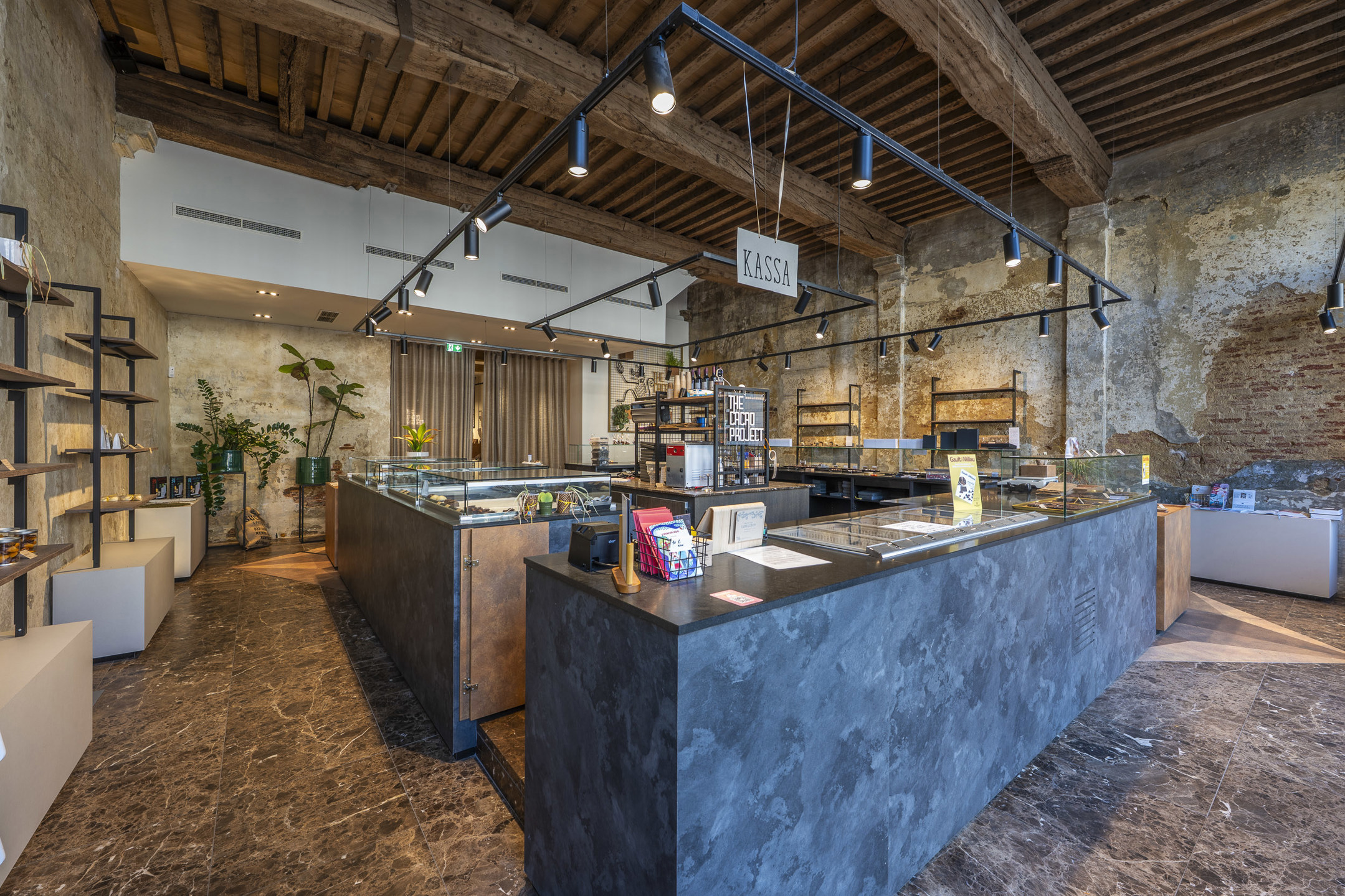 Indrukwekkend &amp; bekend historisch handelspand  - foto 5