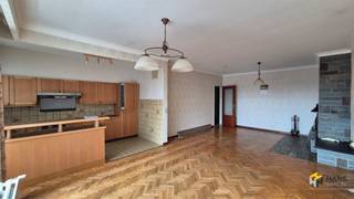 Het pand is gesitueerd in Hoevenen, maar bevindt zich op wandelafstand van het centrum van Kapellen. Het kent een goede mobiliteitsscore en is...