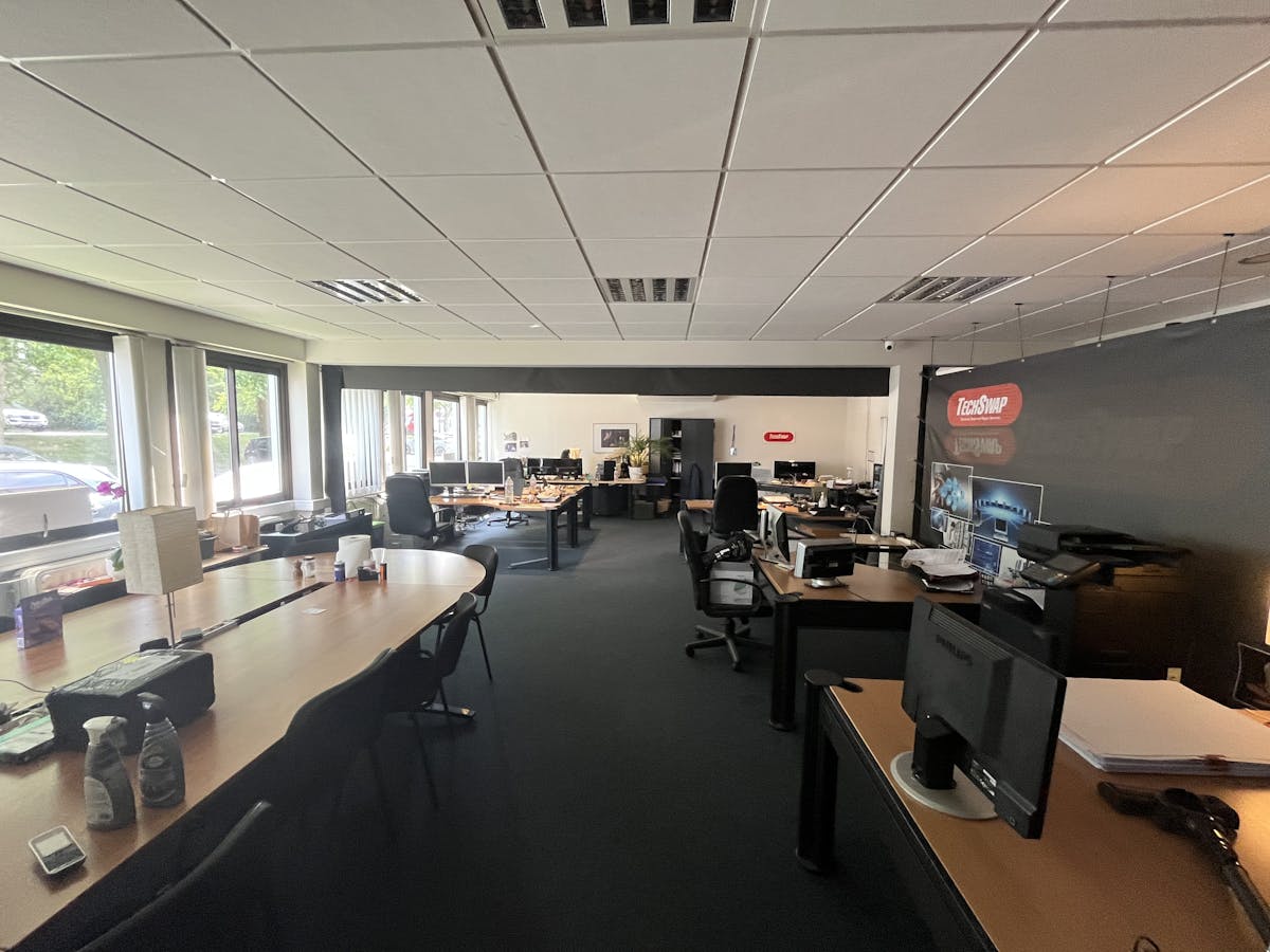 Kantoorruimte met magazijn op toplocatie te huur in Zaventem - foto 1