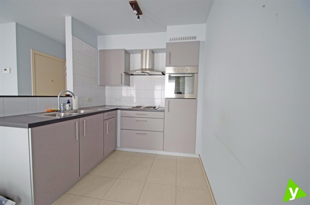 Comfortabel appartement met garage in het centrum van Eeklo! - foto 4
