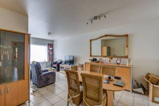 Are you looking for a ready to move in apartment with lots of light, space and future-oriented energy performance? Then this ground floor...