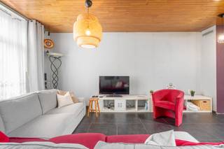 Te koop: karaktervolle halfopen bebouwing in het centrum van Zaventem, op wandelafstand van het treinstation en met een private koer.Deze woning,...