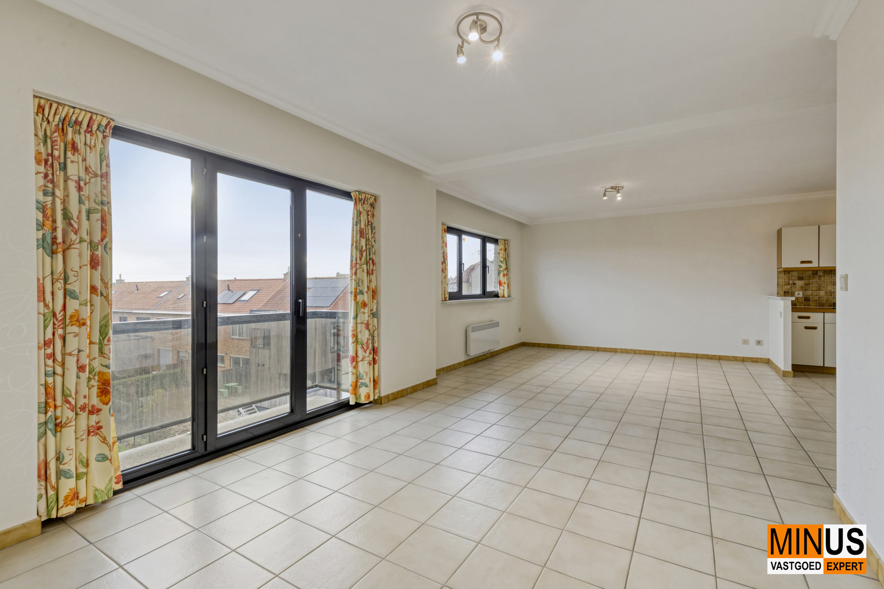 Instapklaar appartement op topligging nabij strand van Mariakerke - foto 5