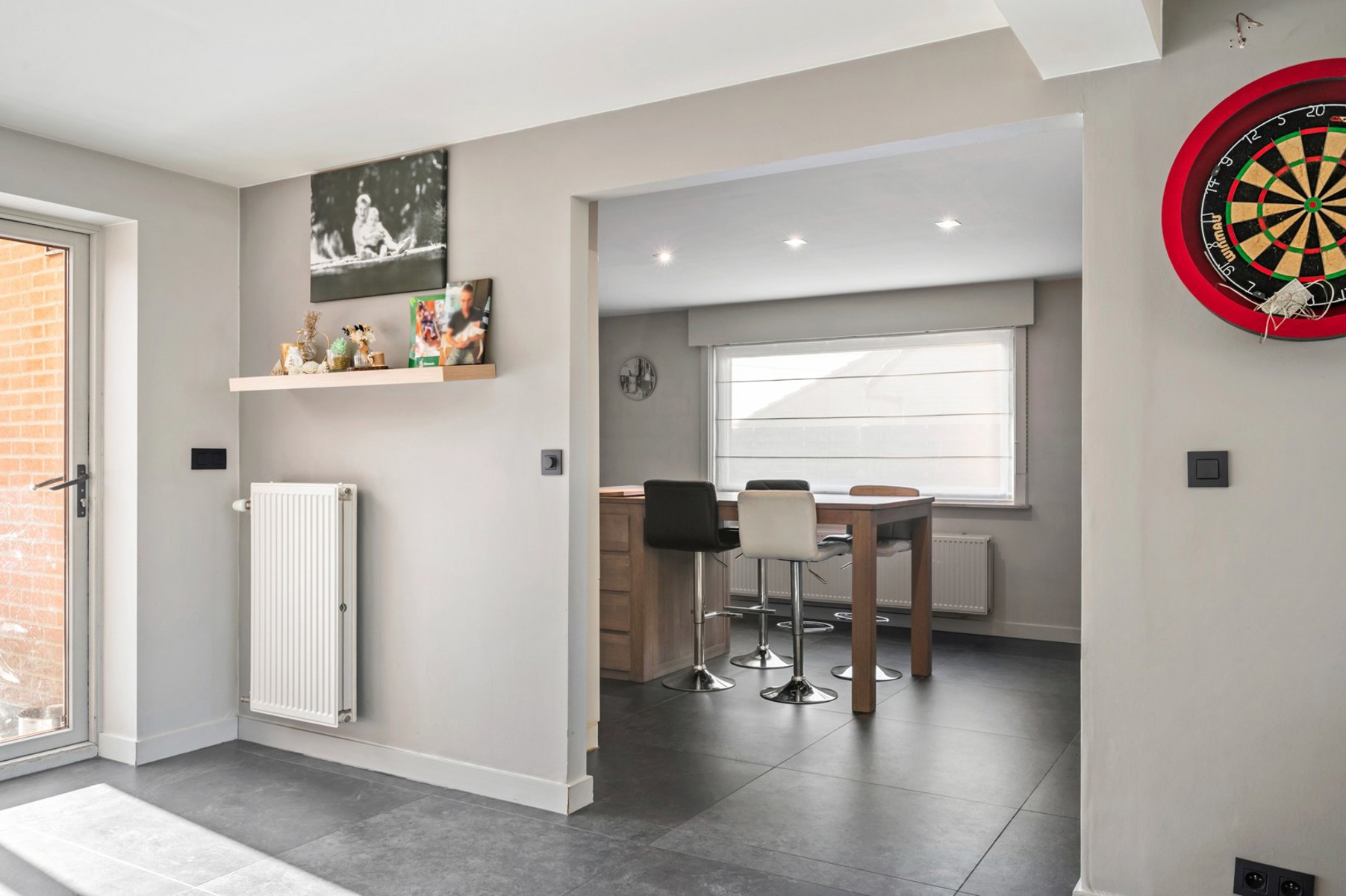 Instapklare woning (4 slpks) met ruime oprit en garage - foto 5