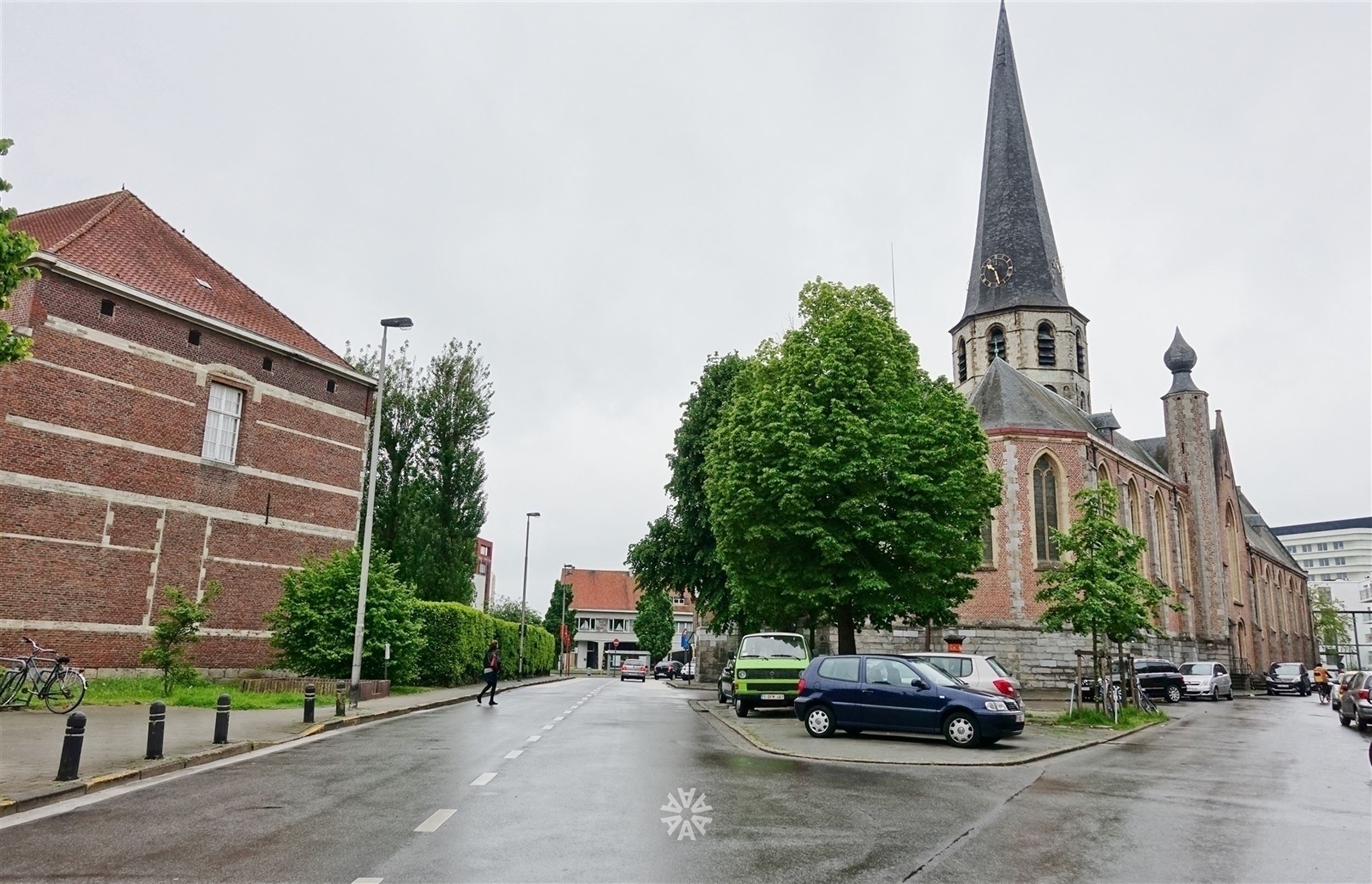 Ondergrondse autostaanplaats te huur nabij Ekkergem Gent - foto 3