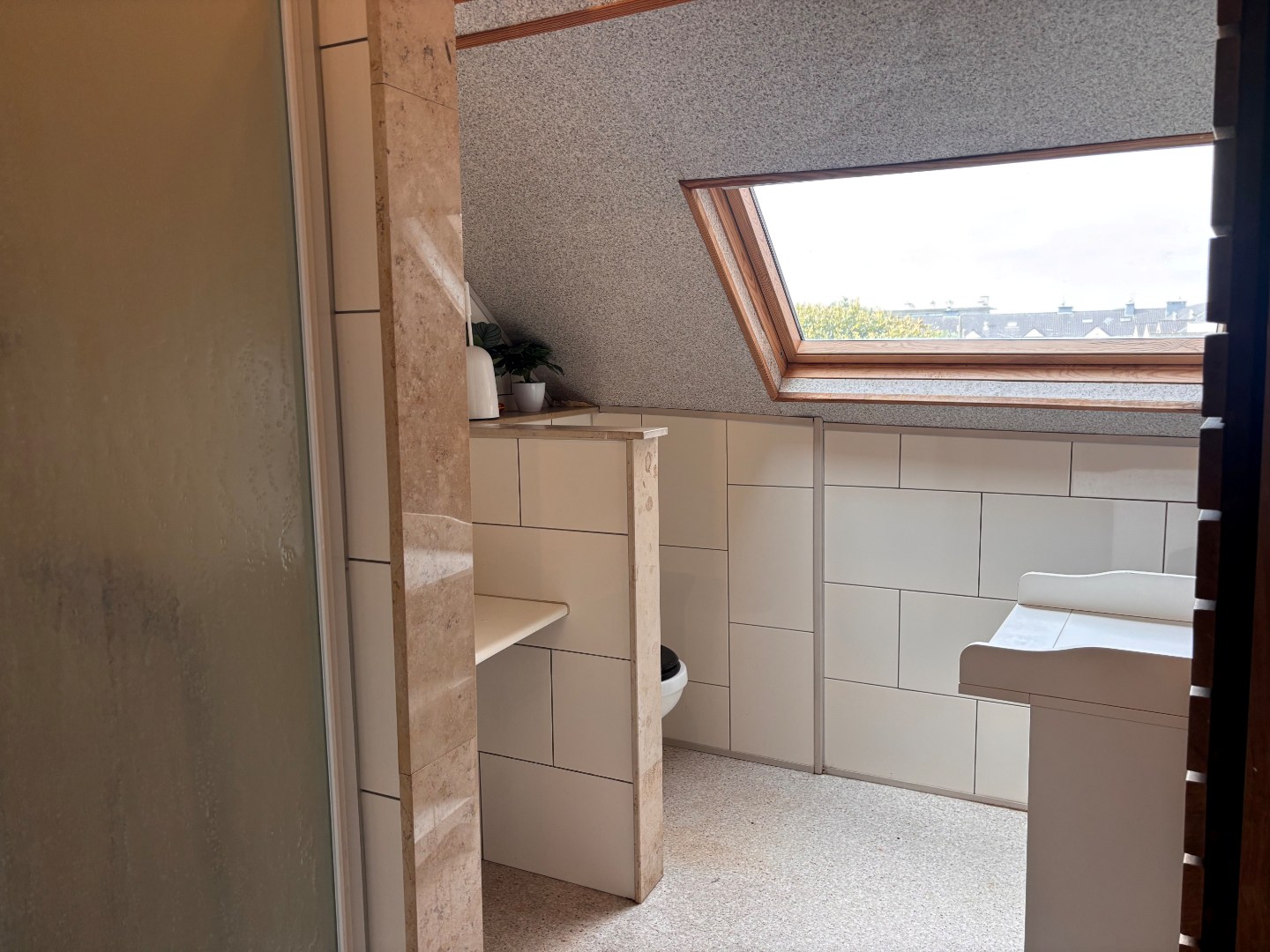 VERKOOP VAN VENNOOTSCHAP (gebouw + handelsfonds)!!! - foto 4