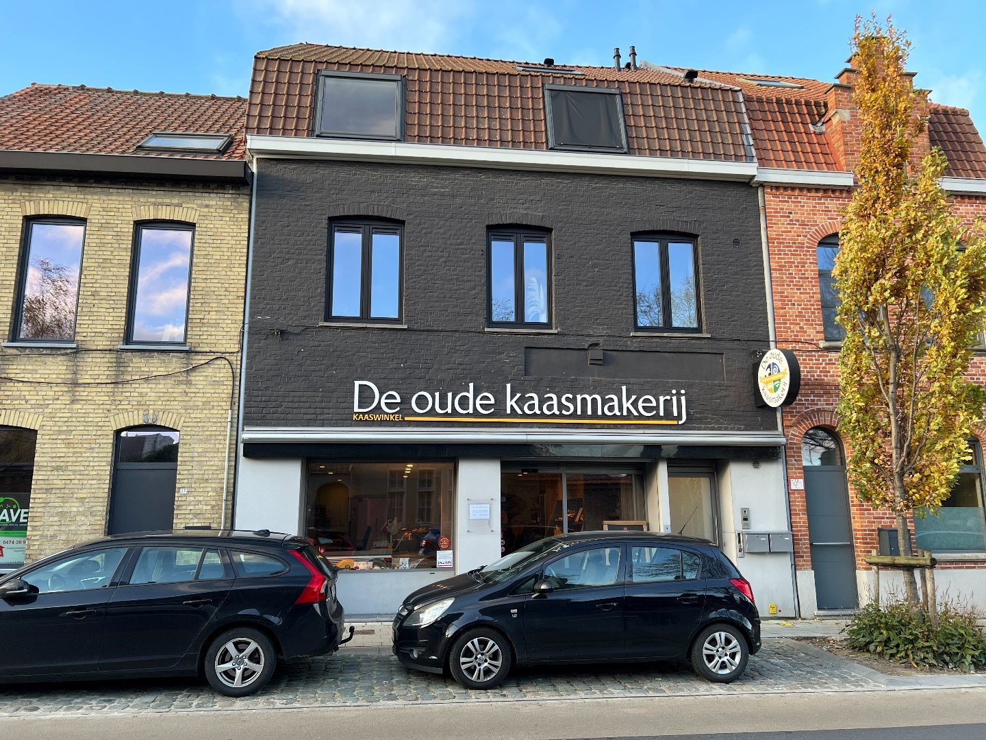 Commercial for rent in Ypres - photo 1