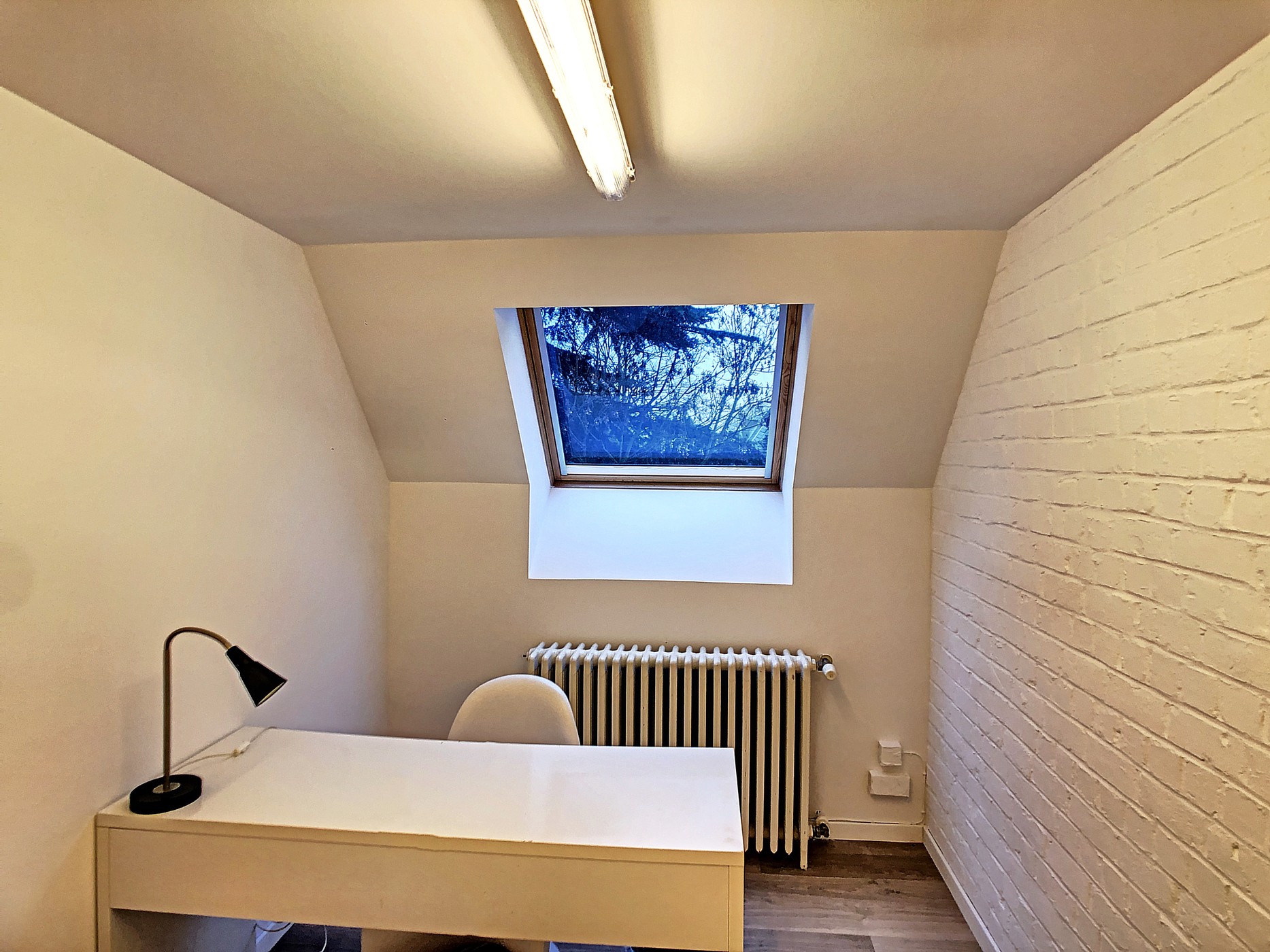 Terbeschikkingstelling van gemeubelde kantoren in Miljoenenkwartier te Gent - foto 3