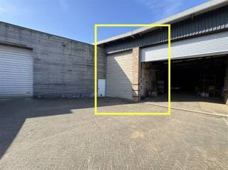 Commercial à louer à Saint-Gilles-Waes