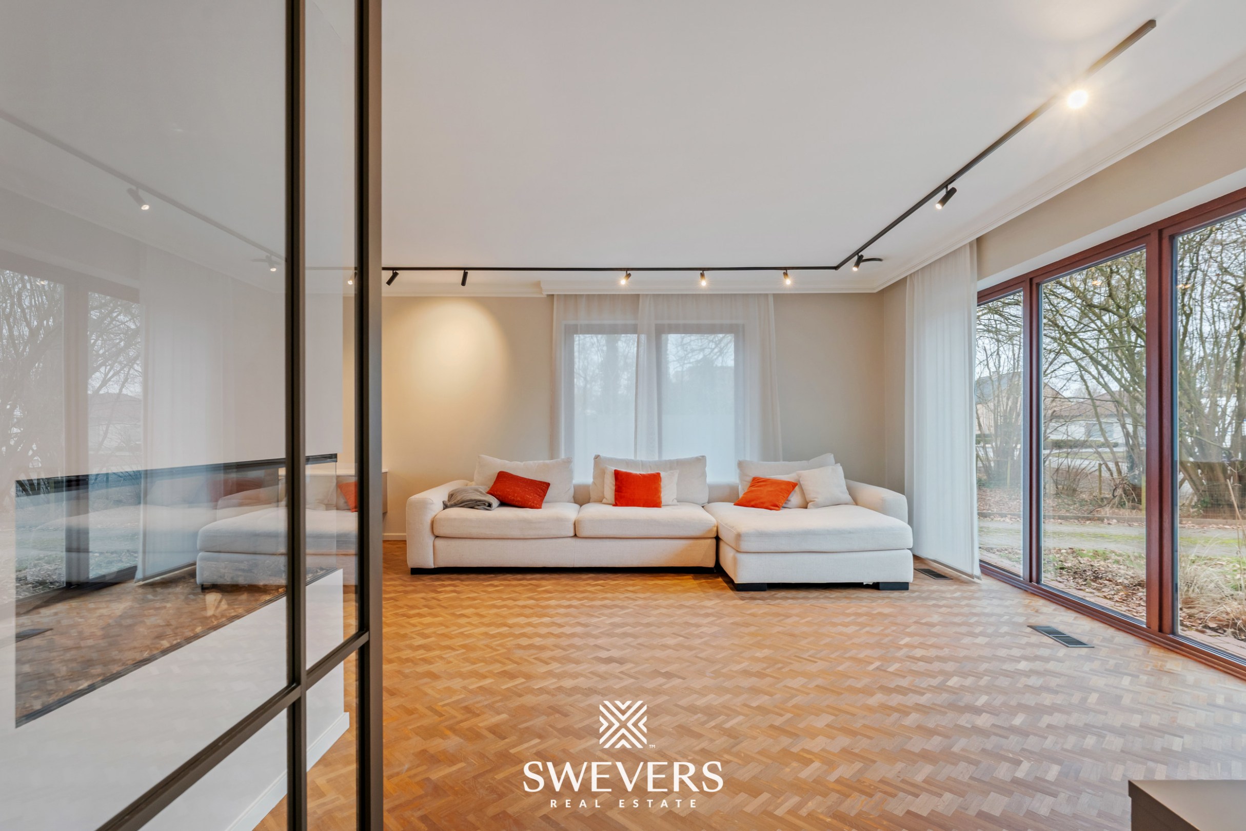 Totaal genoveerde, gelijkvloerse woning op 8a in Zonhoven - foto 3