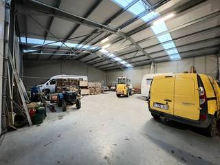 Commercial for rent in Zonnebeke