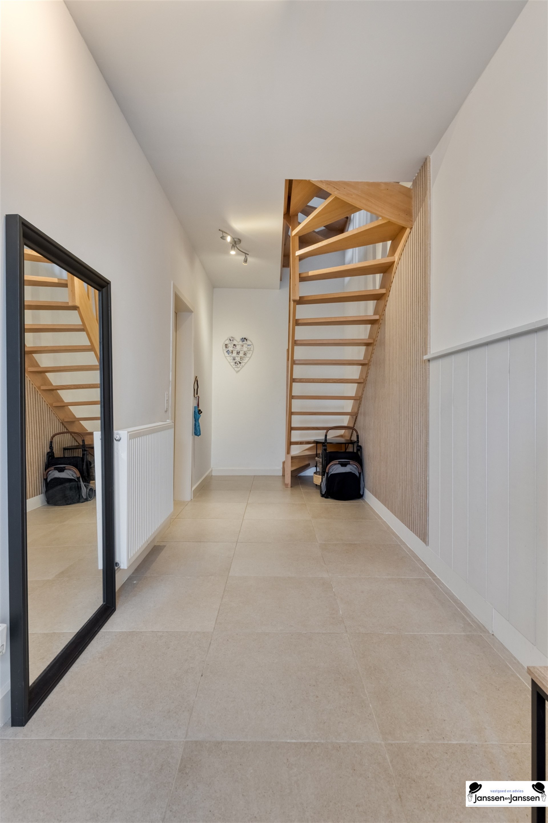 Moderne eengezinswoning - foto 3