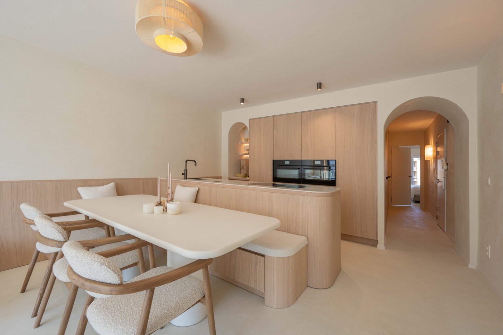Volledig vernieuwd appartement met zongericht terras op de Dumortierlaan - foto 5