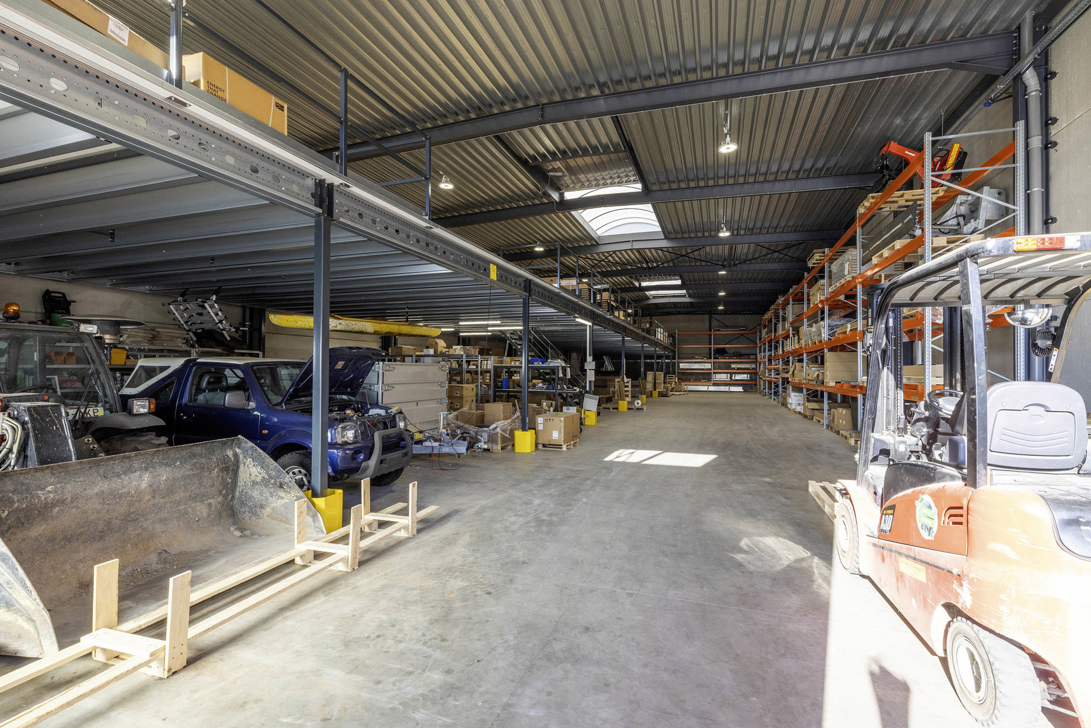 Gunstig gelegen, recente KMO-unit van 672 m² te Vorselaar! - foto 4
