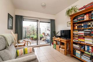 Huurprijs: 680 EUR per maand incl. berging+ 3,00 EUR per maand gemeenschappelijke kostenKosten plaatsbeschrijving zijn 50/50 te betalen door huurder...