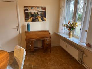 Gemeubeld gelijkvloers appartement 70 m2🌻 indeling en afwerking- living van 30m2 met mooie parketvloer- 1 slaapkamer van 15 m2 met identieke...