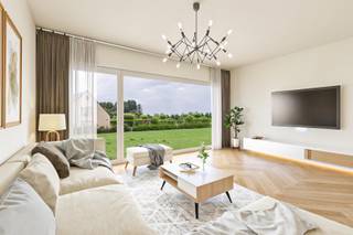 Bent u een Handige Harry en wilt u de handen uit de mouwen steken om uw van deze woonst uw droomwoning te maken? Dan is deze woonst beslist iets...