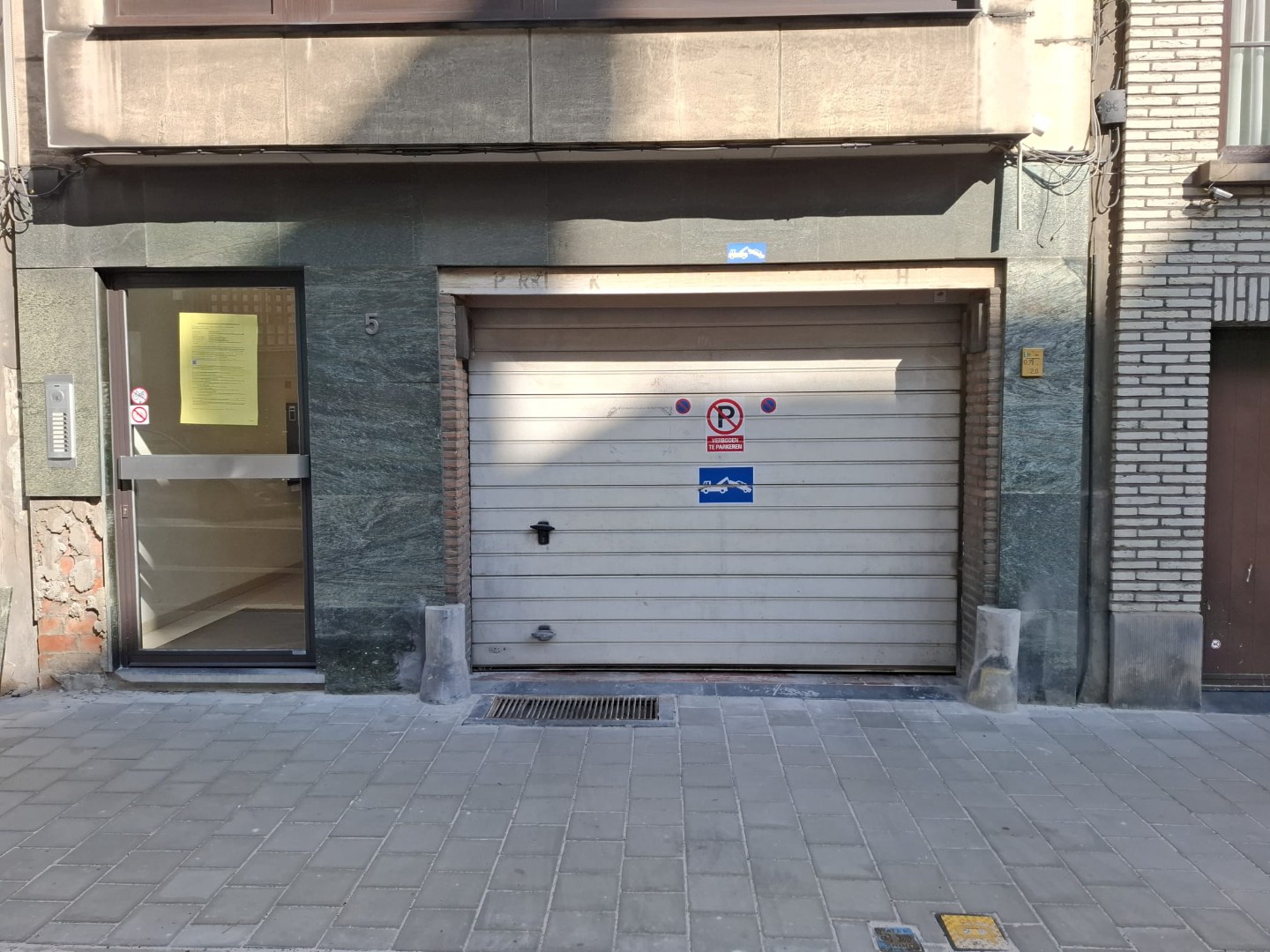 Garage for rent in Antwerp