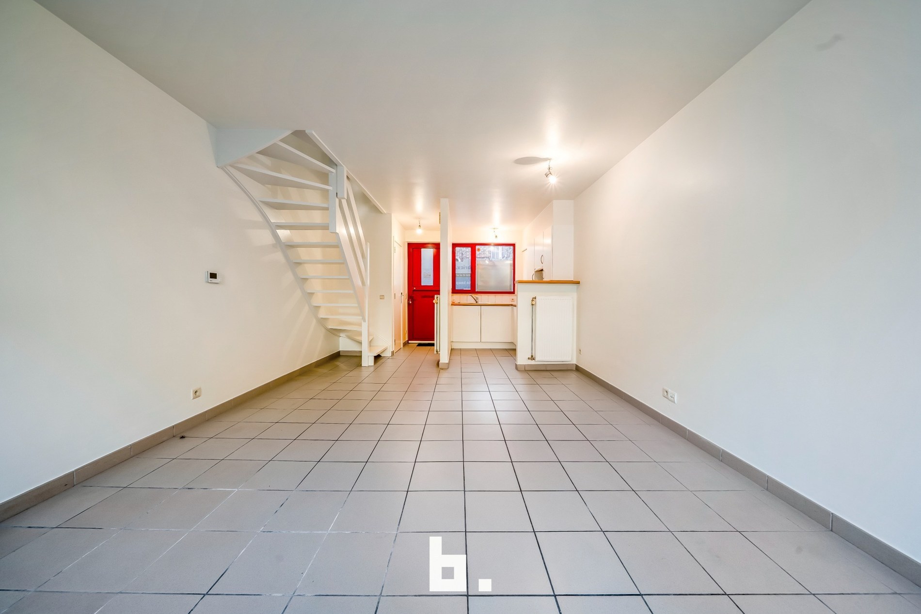 Instapklare stadswoning met moderne architectuur in hartje Brugge - foto 4