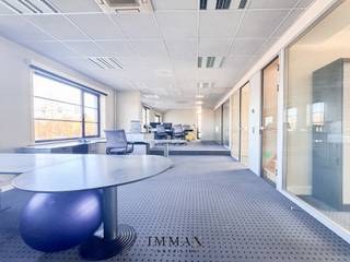 Commercial for rent in Bruges