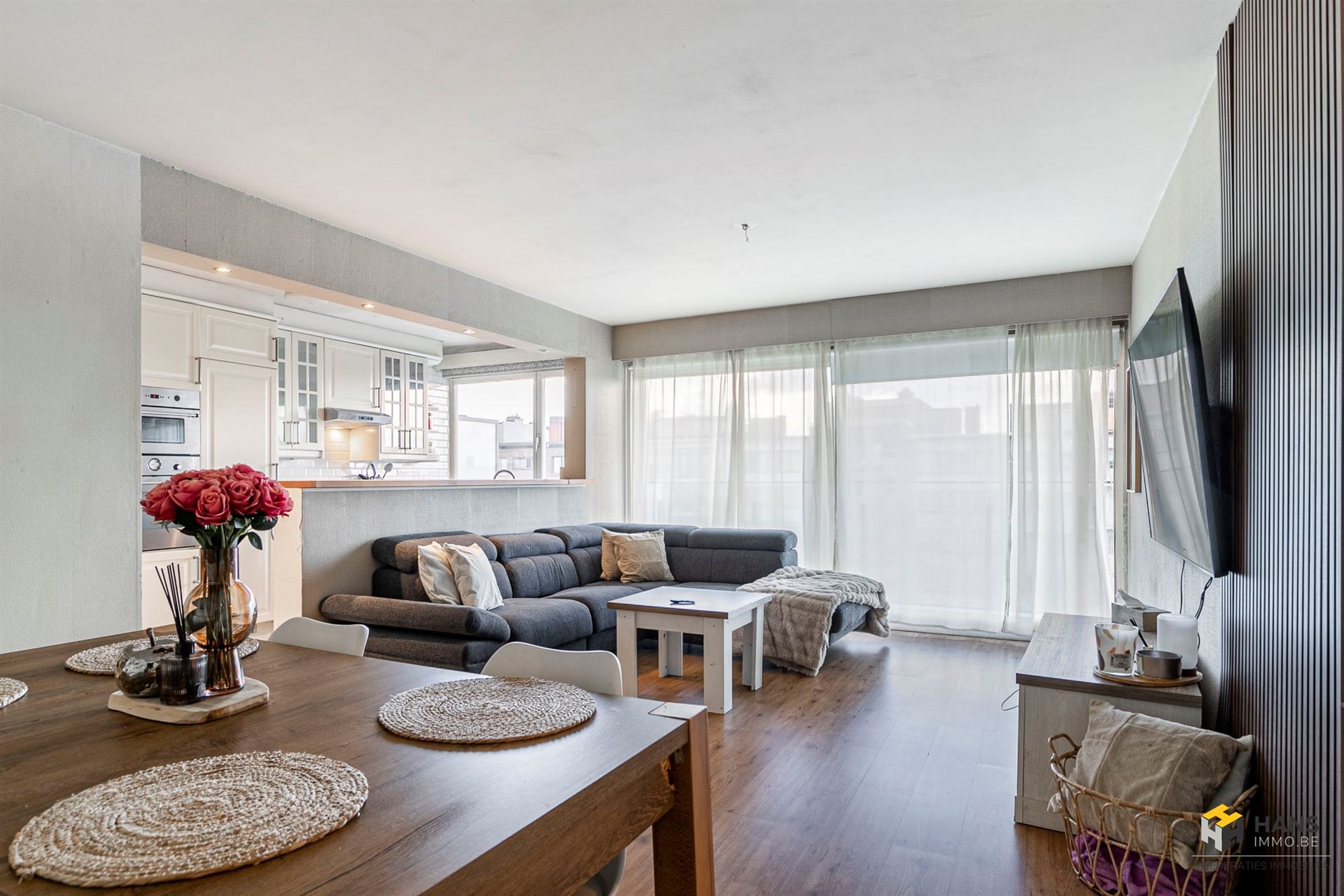 Appartement (80m²) met 1 slaapkamer en terras (9 m²) in Merksem. - foto 5