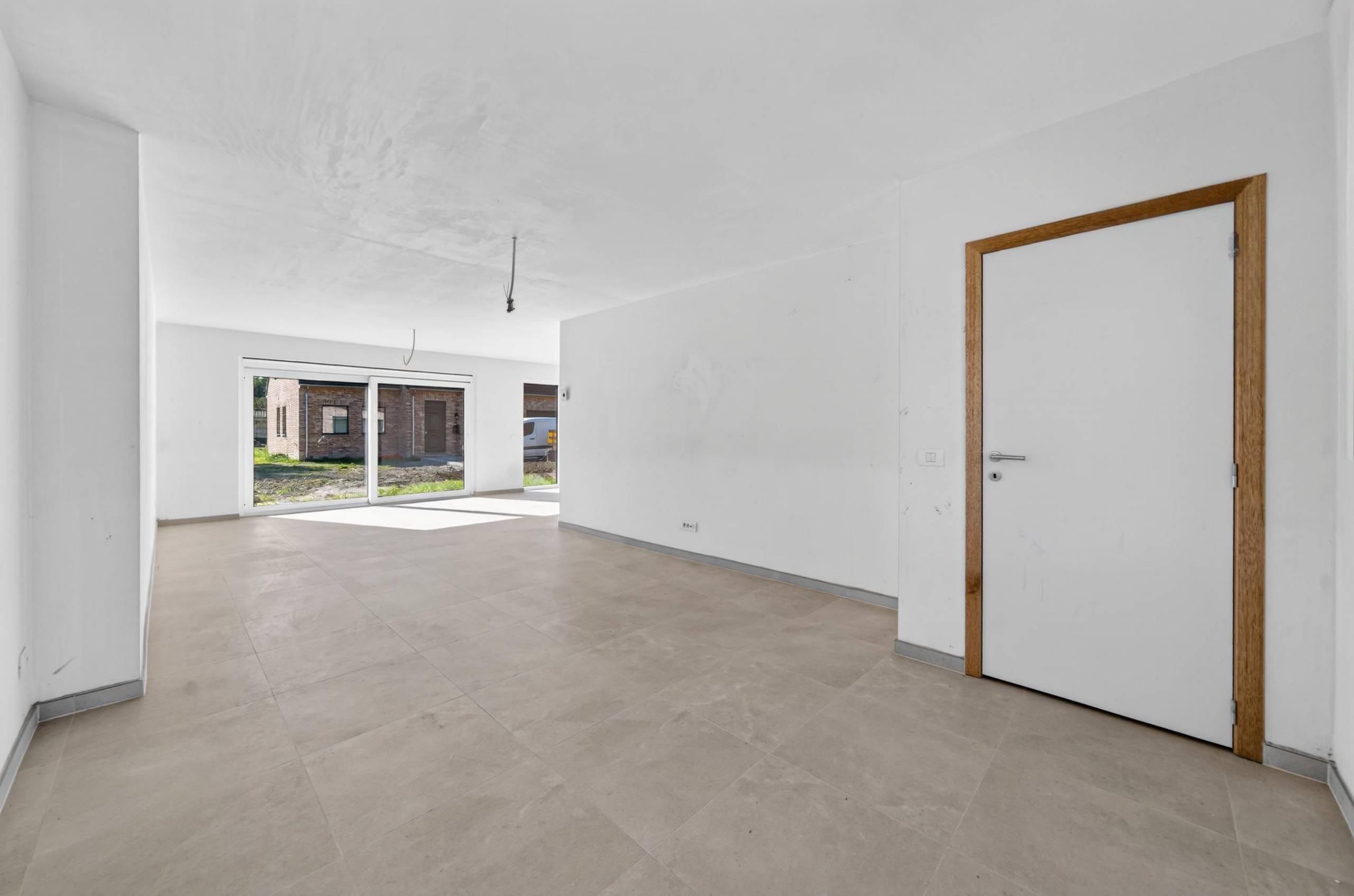 Moderne, instapklare gezinswoning met 4 slaapkamers en inpandige garage in Pervijze te koop! - foto 4