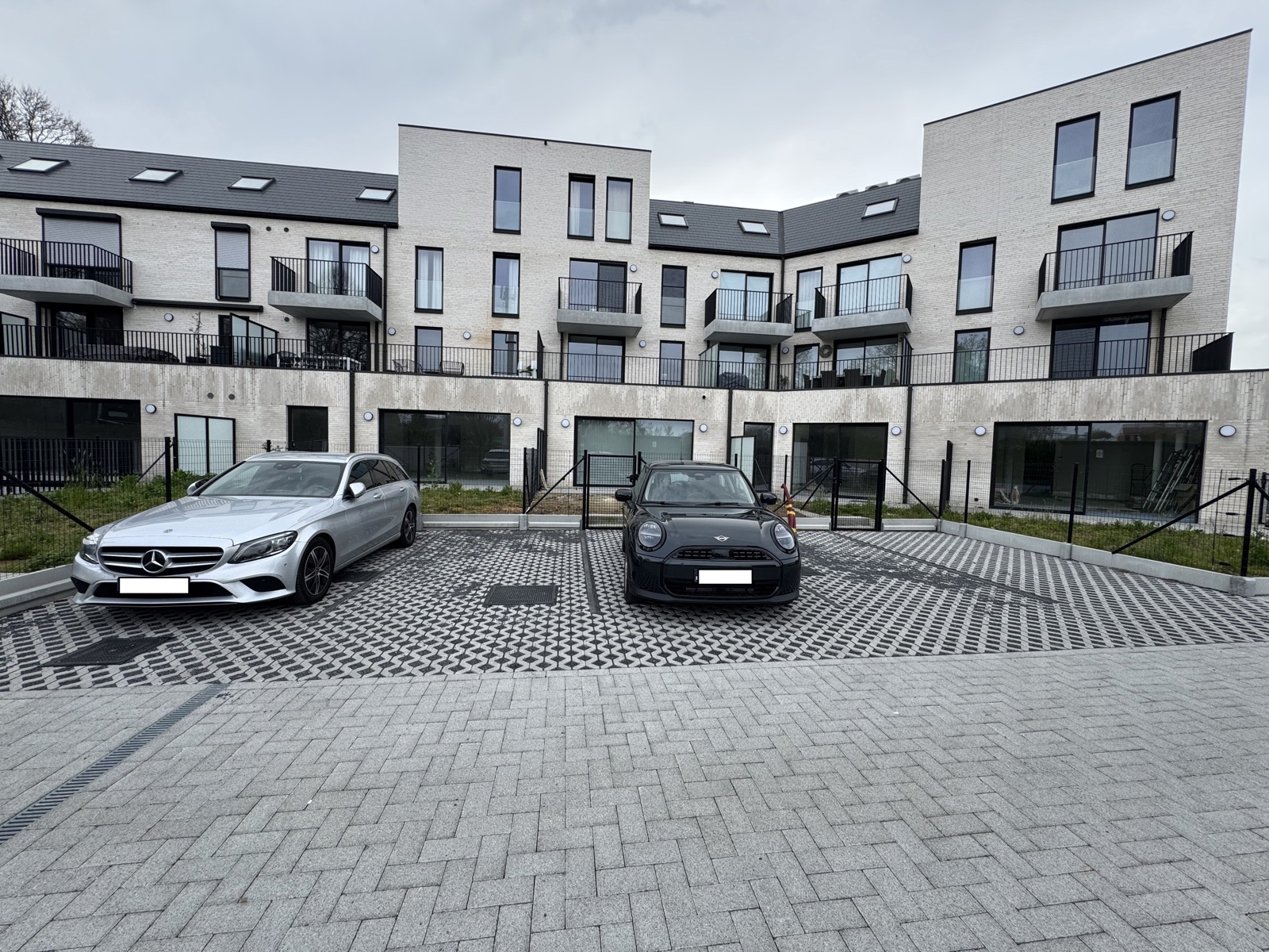 Garage for sale in Lede - photo 2