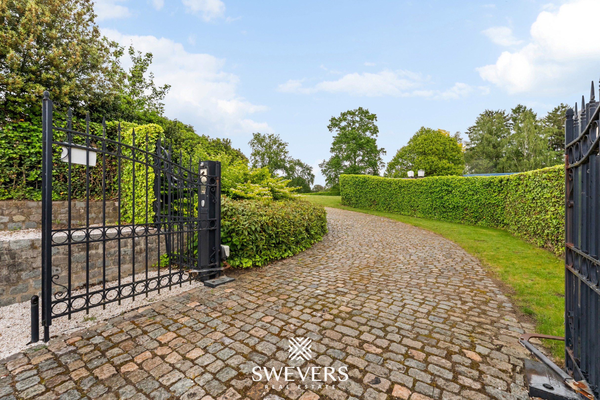 Statige villa met 57a 24ca grond en eindeloos potentieel - foto 4