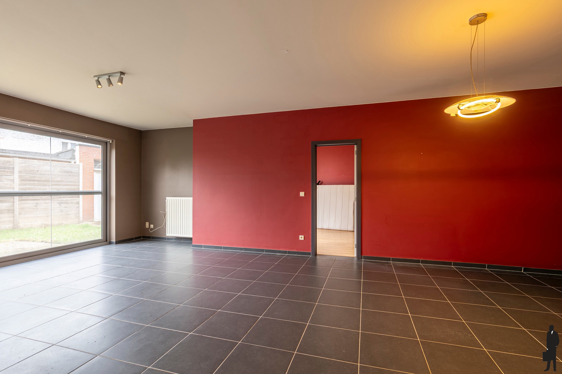 Welgelegen ruim GLVL app met 2 slpks, 2 badks, garage &amp; tuin - foto 4