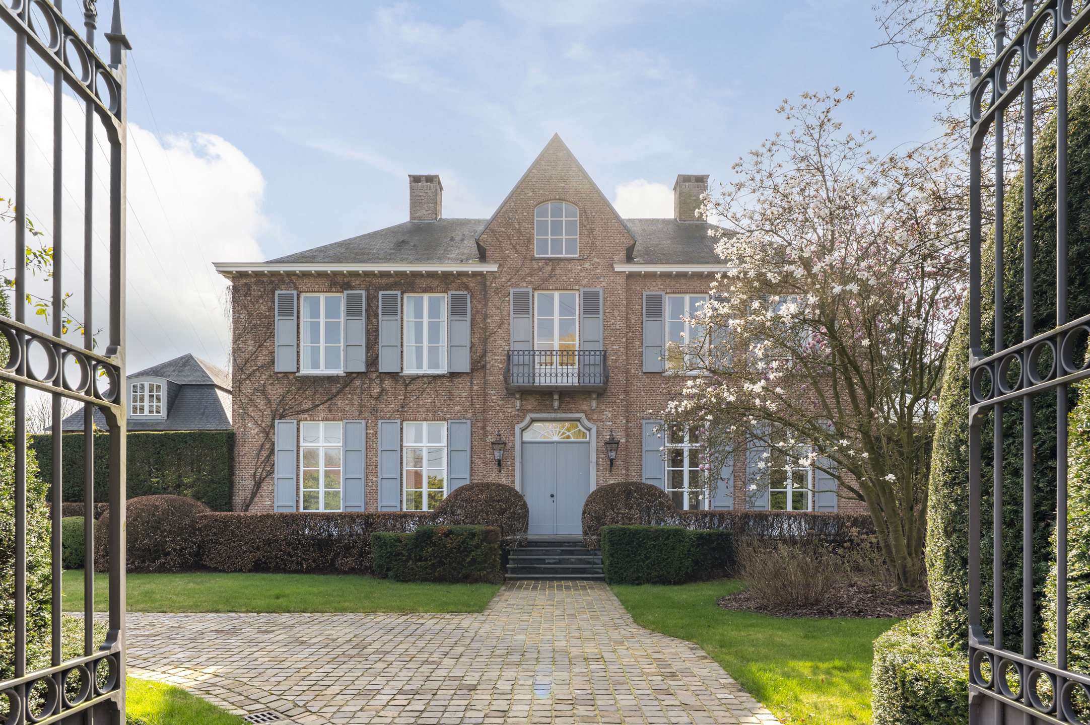 GEEL - Stijlvolle villa met parktuin - foto 1